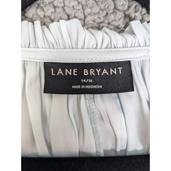 Lane Bryant Plus Size Top Blue Size 14/16 V-Neck Ties Peasant Ruffles Pleated - Picture 4 of 12